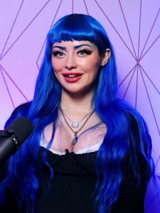 Jewelz Blu: Profil, Steckbrief und Kanäle